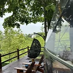 Camping Me-ga Glamping *