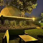 Me-ga Glamping