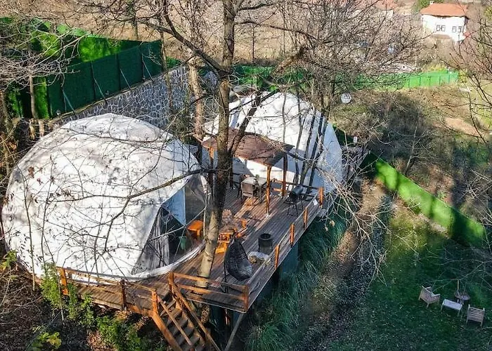 Me-ga Glamping Campingplatz *